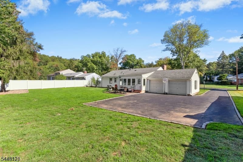 217 Robin Hood Rd, Mountainside Boro, Union photo 30