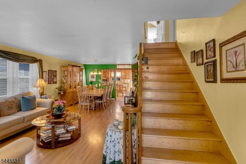 641 Palisade Rd, Union Twp., Union photo 5