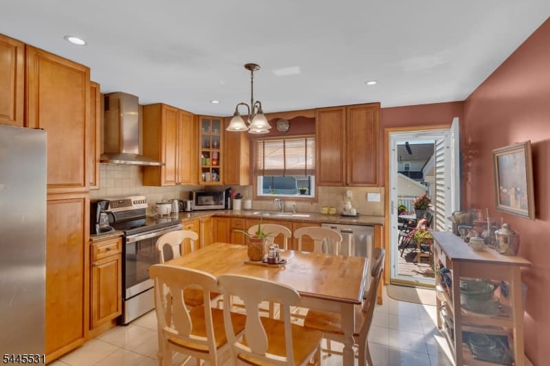 641 Palisade Rd, Union Twp., Union photo 8