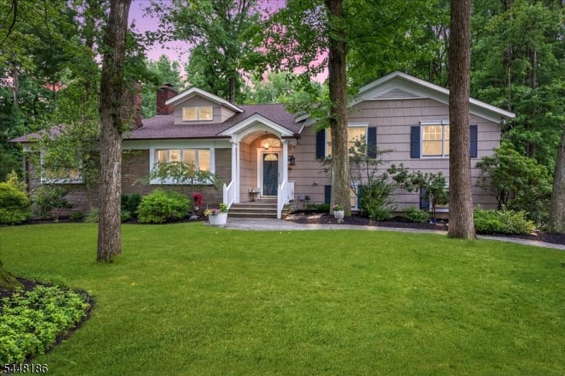 1979 Dogwood Dr, Scotch Plains Twp., Union