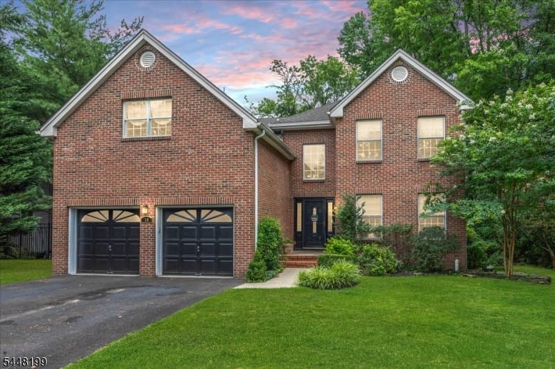 18 Jacobs Ln, Scotch Plains Twp., Union