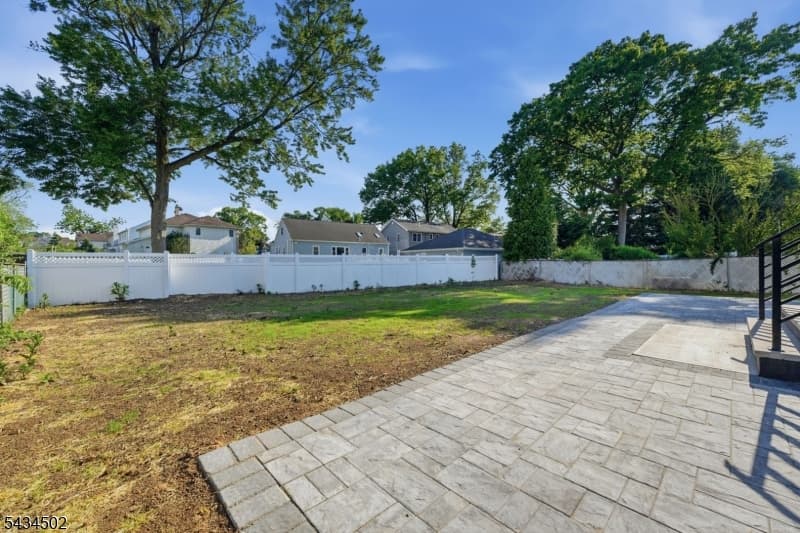275 Longview Rd, Union Twp., Union photo 40