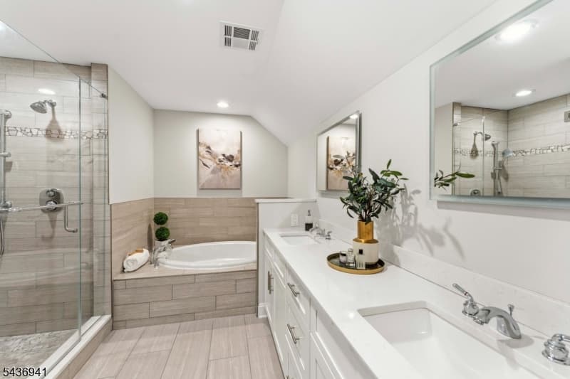 19 Riverbend Ct, New Providence Boro, Union photo 17