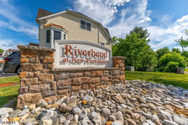 19 Riverbend Ct, New Providence Boro, Union photo 24