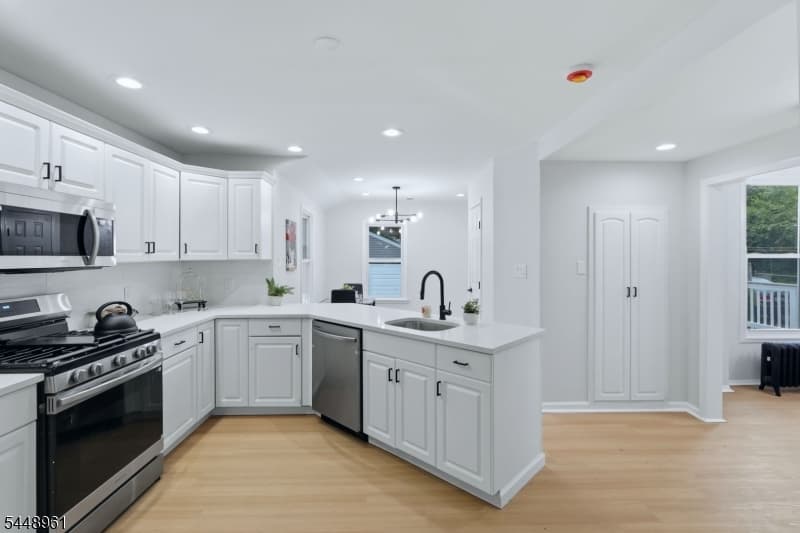37 W Colfax Ave, Roselle Park Boro, Union photo 9