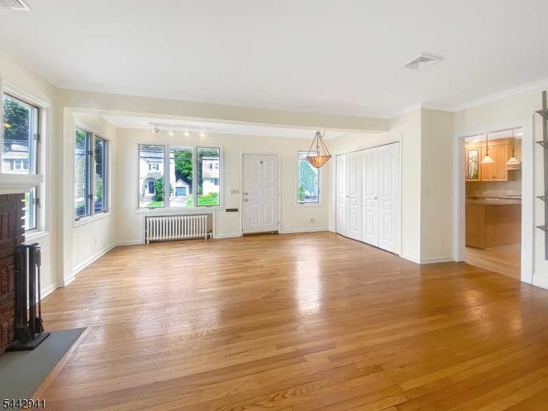 121 Columbia Ave, Cranford Twp., Union photo 17