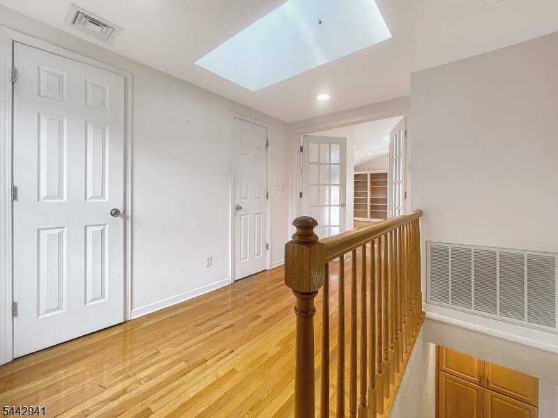 121 Columbia Ave, Cranford Twp., Union photo 29
