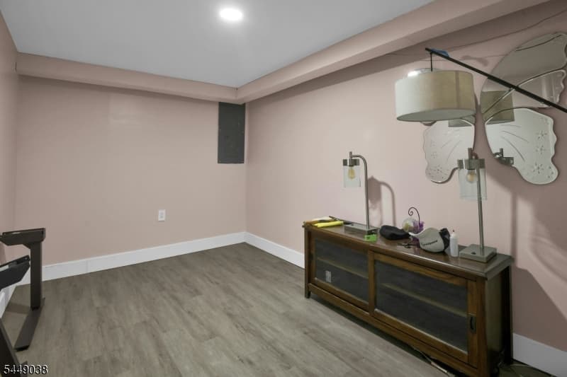 915 Essex Ave, Linden City, Union photo 24