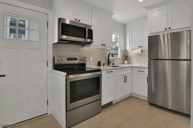 915 Essex Ave, Linden City, Union photo 4