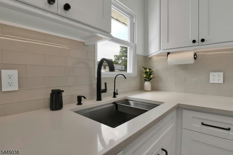 915 Essex Ave, Linden City, Union photo 6