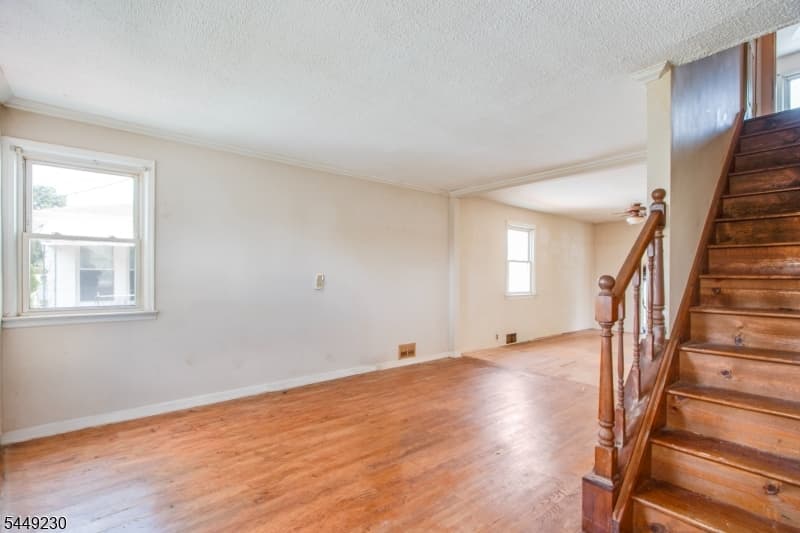 900 Baldwin Ave, Linden City, Union photo 4
