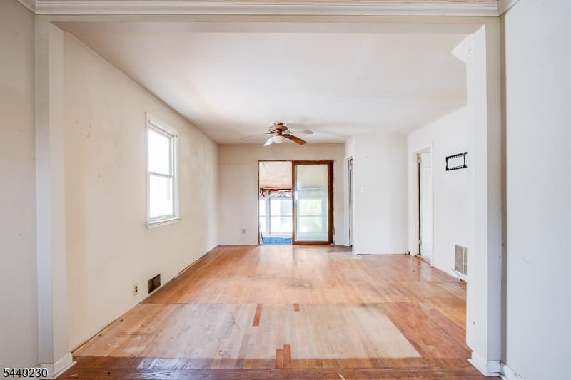 900 Baldwin Ave, Linden City, Union photo 5