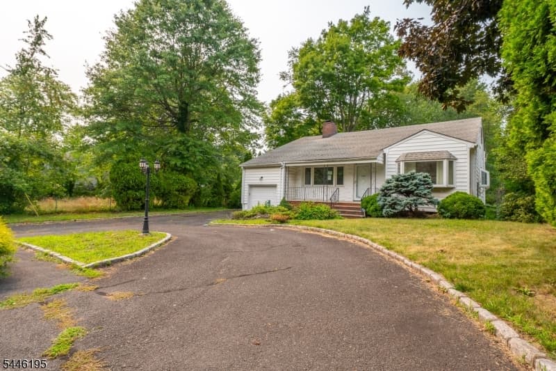 1598 Springfield Ave (1600), Cranford Twp., Union photo 3