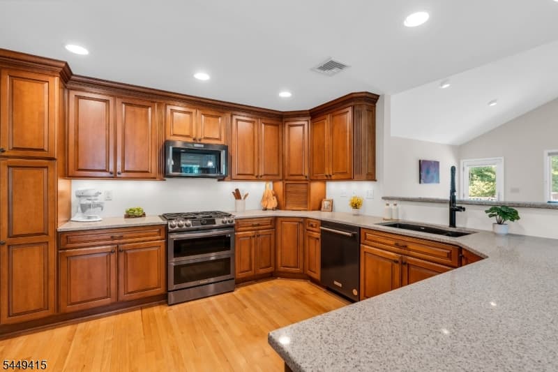 1245 Sunnyfield Ln, Scotch Plains Twp., Union photo 11