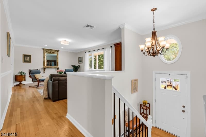 1245 Sunnyfield Ln, Scotch Plains Twp., Union photo 4