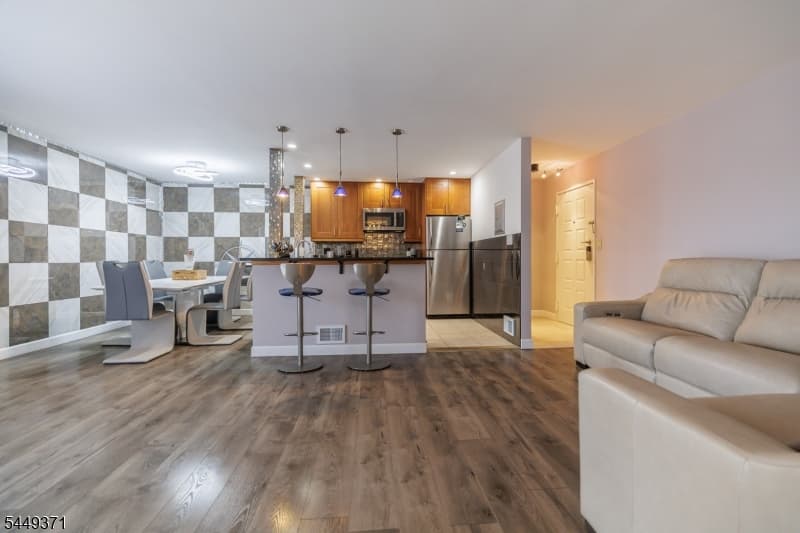 1190 W St Gorge Ave C-31, Linden City, Union photo 3