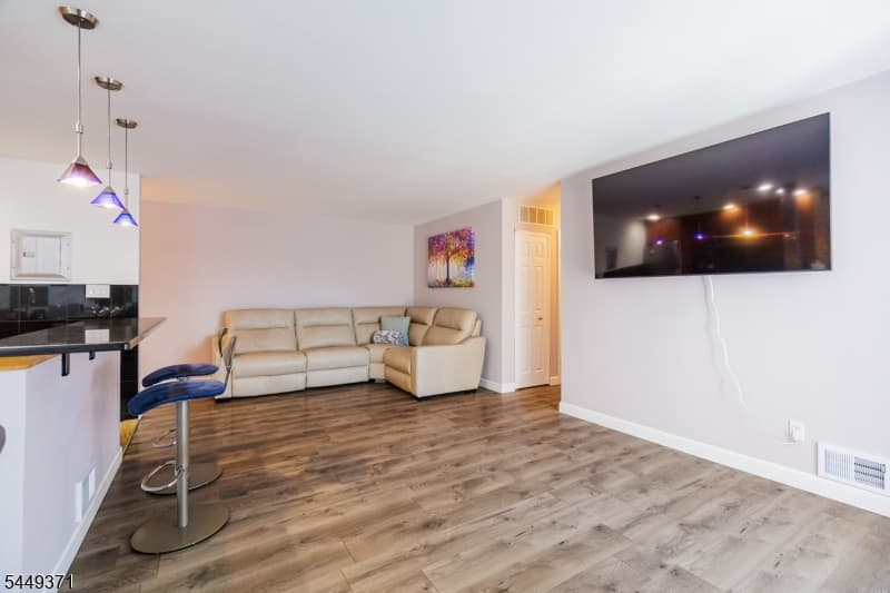 1190 W St Gorge Ave C-31, Linden City, Union photo 6