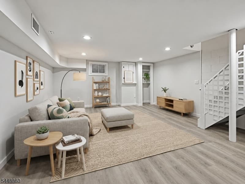66 New England, Summit City, Union photo 17