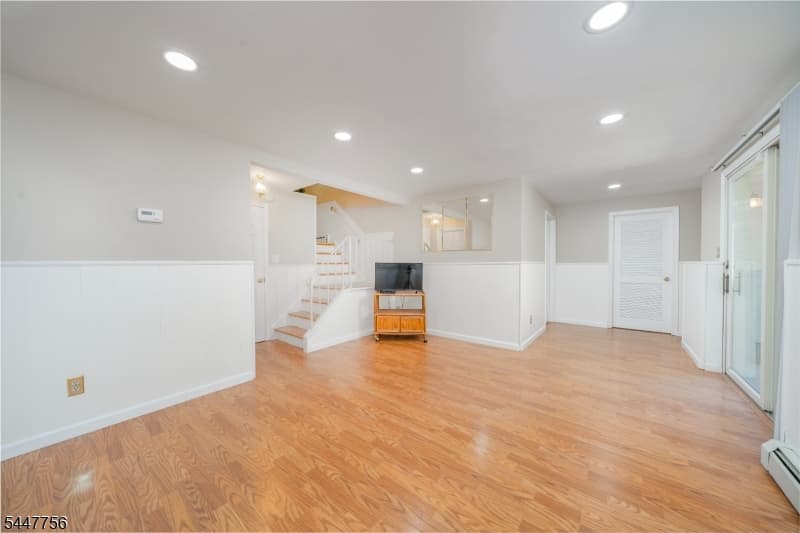 51 Hilltop Ave, Berkeley Heights Twp., Union photo 24