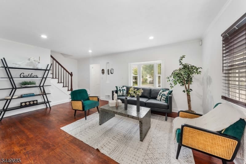 896 Maurice Ave, Rahway City, Union photo 8