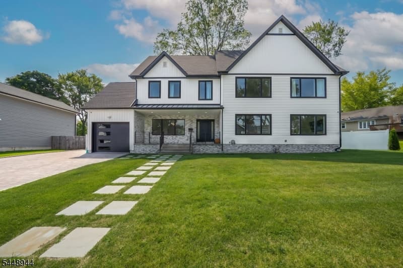 17 Meadow Rd, Clark Twp., Union