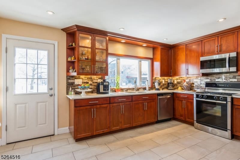 719 W Blancke St, Linden City, Union photo 9