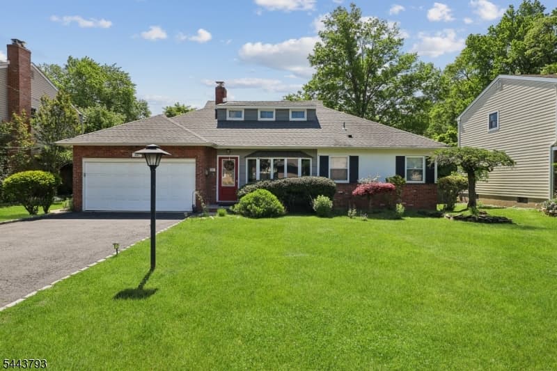 207 Stoughton Ave, Cranford Twp., Union