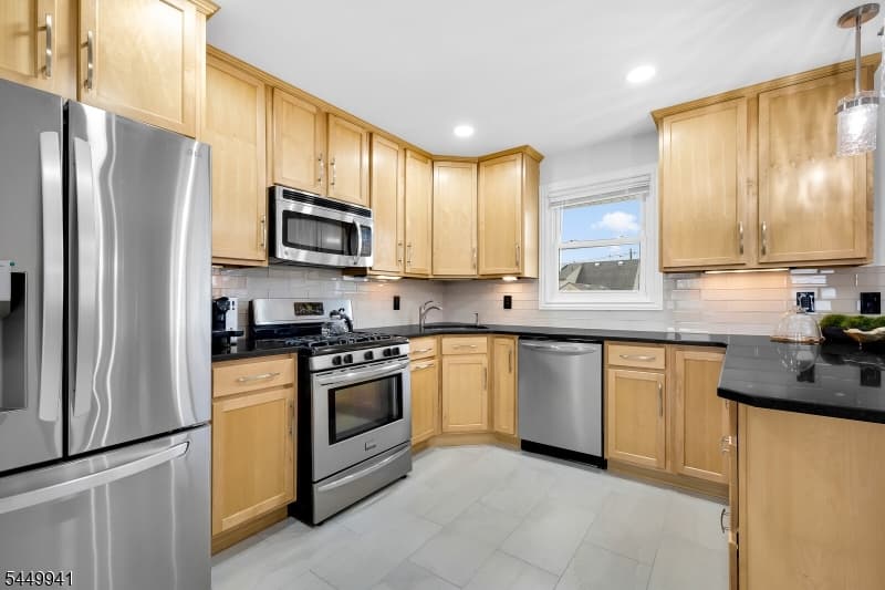 2687 Hawthorne Ave, Union Twp., Union photo 14