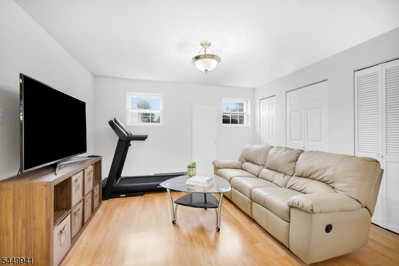 2687 Hawthorne Ave, Union Twp., Union photo 26
