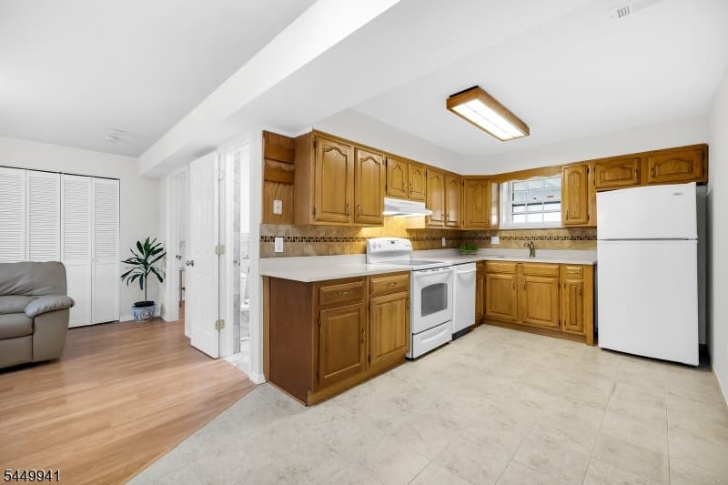 2687 Hawthorne Ave, Union Twp., Union photo 28
