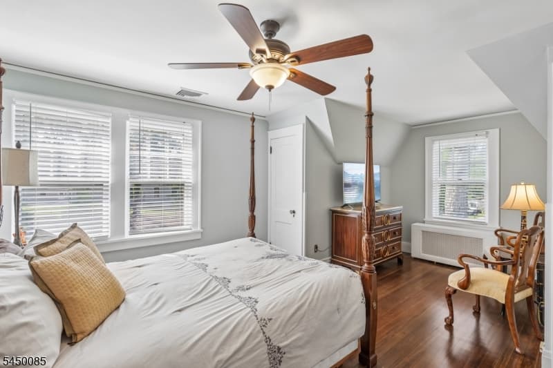 775 Boulevard, Westfield Town, Union photo 21