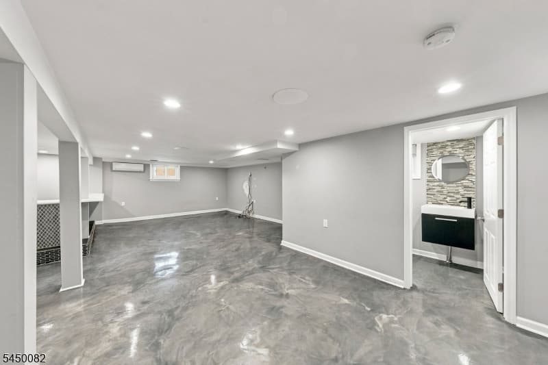 519 Livingston Rd, Linden City, Union photo 18