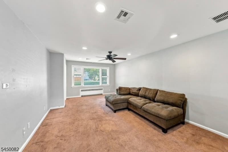 519 Livingston Rd, Linden City, Union photo 3