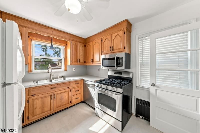 519 Livingston Rd, Linden City, Union photo 8