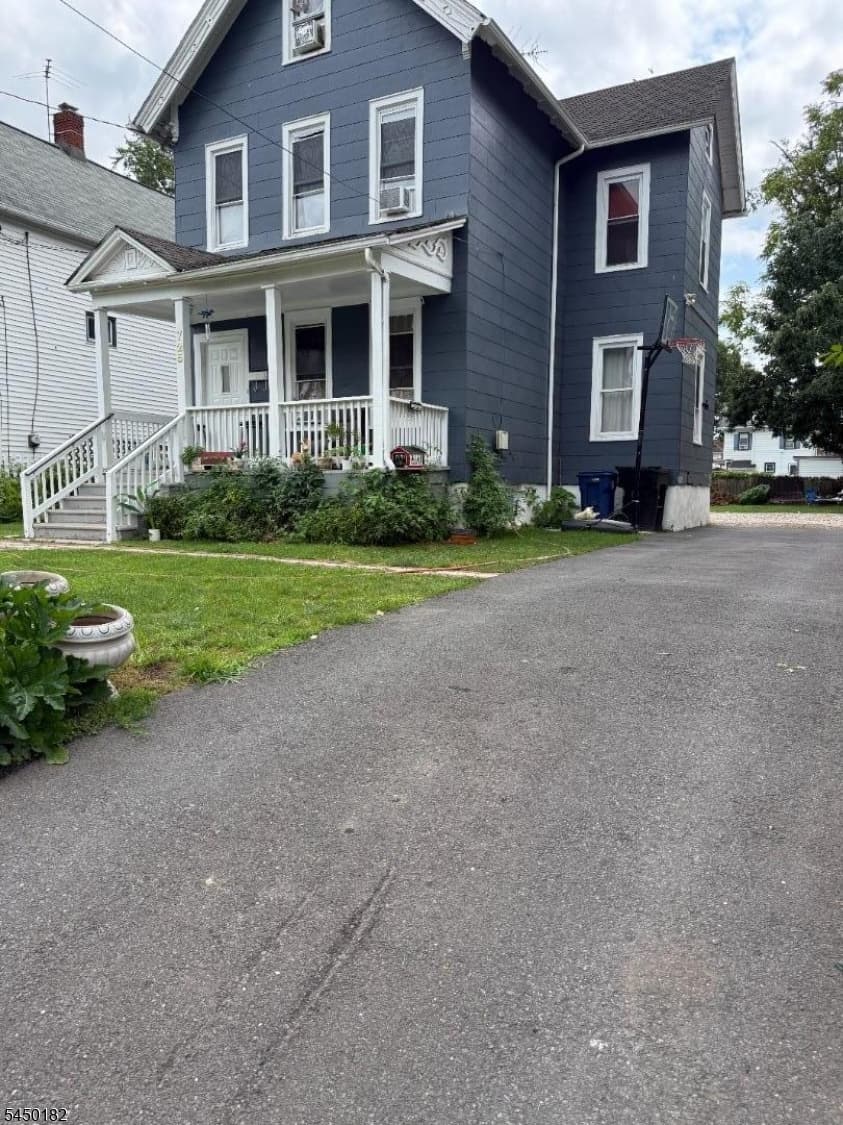 725 W 3rd St, Plainfield City, Union photo 2