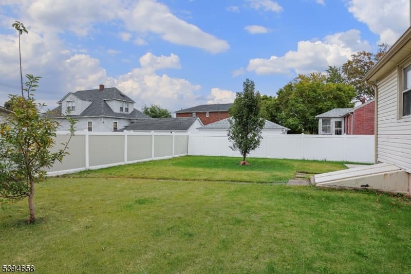 825 Dennis Pl, Linden City, Union photo 22