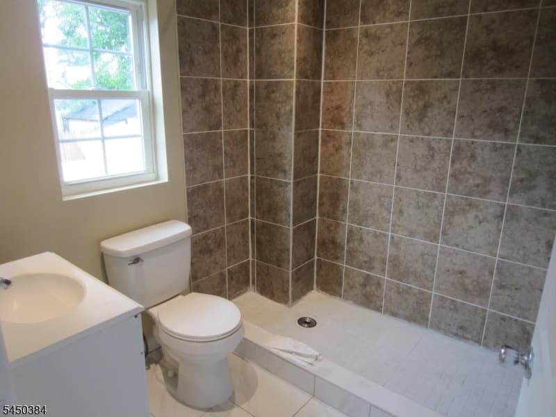 279 Oregon St, Union Twp., Union photo 13