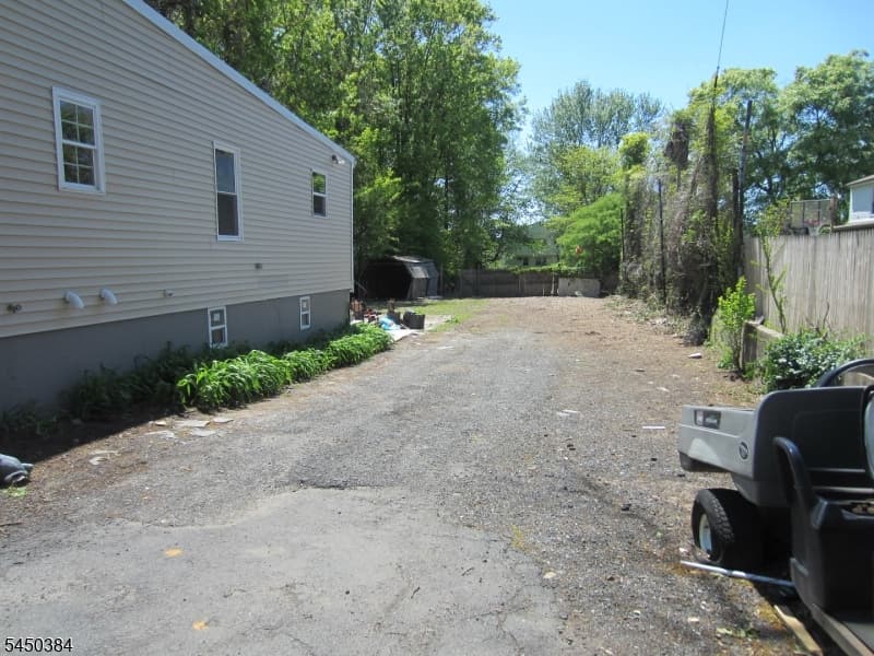 279 Oregon St, Union Twp., Union photo 4