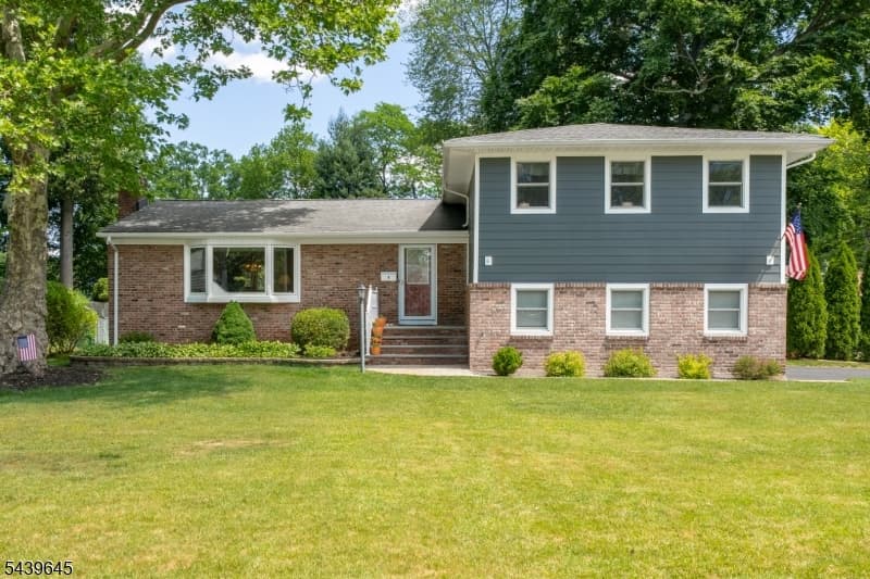 6 Woodbine Cir, New Providence Boro, Union photo 45