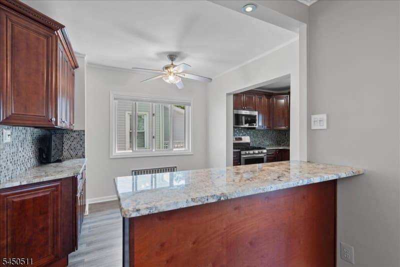 175 Colonial Rdwest, Union Twp., Union photo 16