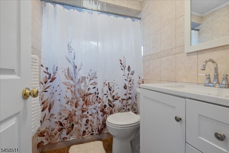 175 Colonial Rdwest, Union Twp., Union photo 24