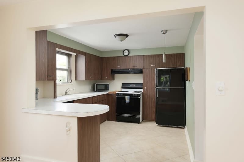 351 Fernwood Ter, Linden City, Union photo 16