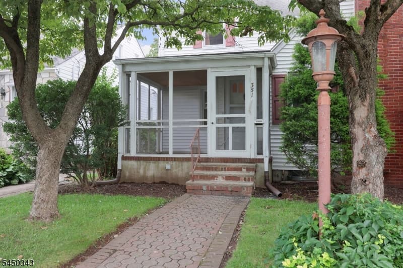 351 Fernwood Ter, Linden City, Union photo 2