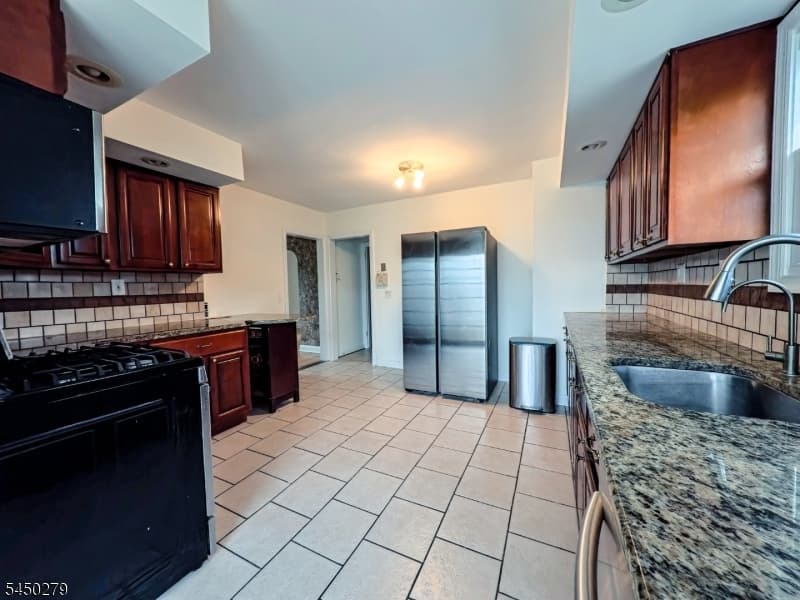 621 Palisade Rd, Union Twp., Union photo 13