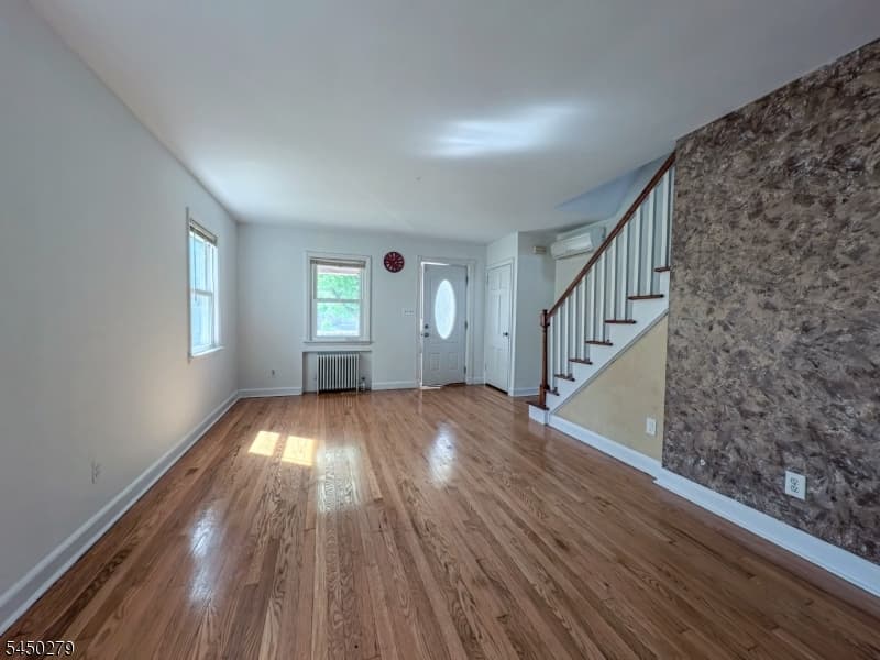 621 Palisade Rd, Union Twp., Union photo 8