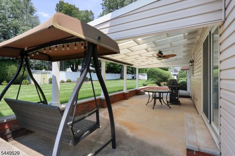 167 Acorn Dr, Clark Twp., Union photo 27