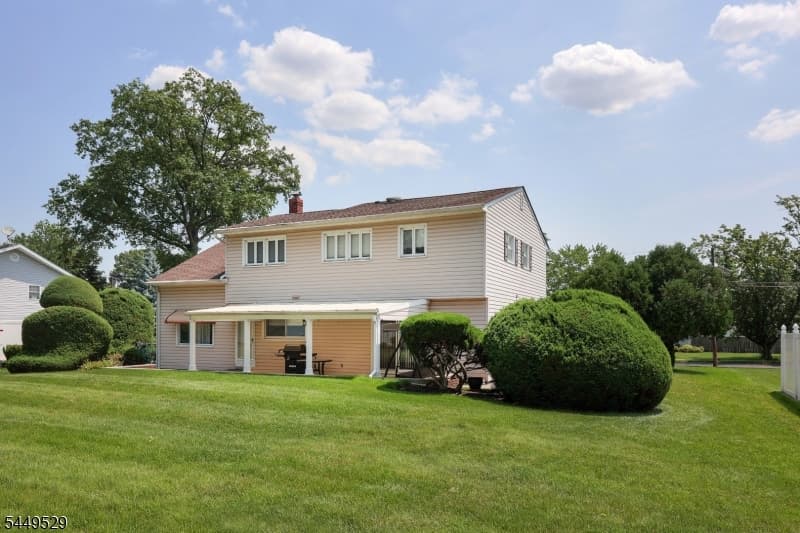 167 Acorn Dr, Clark Twp., Union photo 29