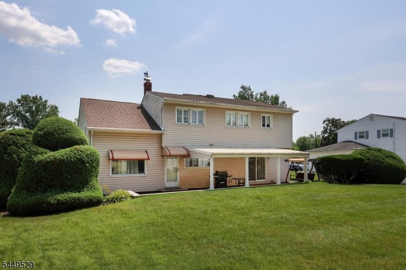 167 Acorn Dr, Clark Twp., Union photo 32