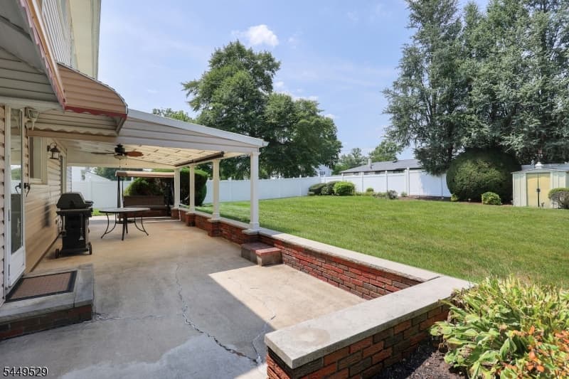 167 Acorn Dr, Clark Twp., Union photo 36