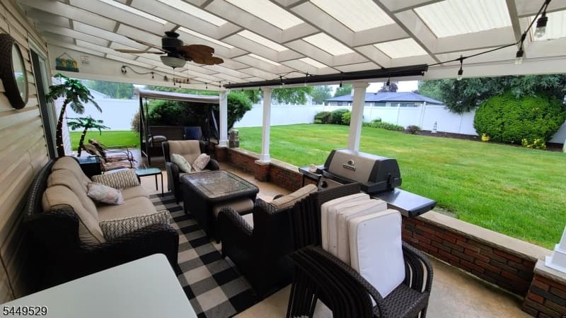 167 Acorn Dr, Clark Twp., Union photo 39